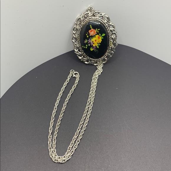 Vintage Silver Tone Floral Pendant Necklace 24” Spring Ring Clasp Romantic - Picture 1 of 6